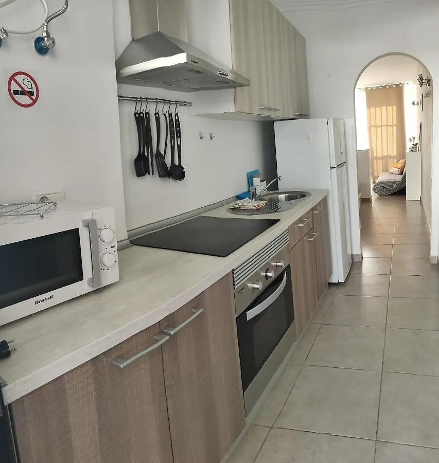 Appartement Cozy Estudio, Pool View - Wifi Free à Costa Del Silencio 0*,  Espagne